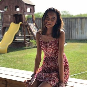 Meet your Posher, Hayley